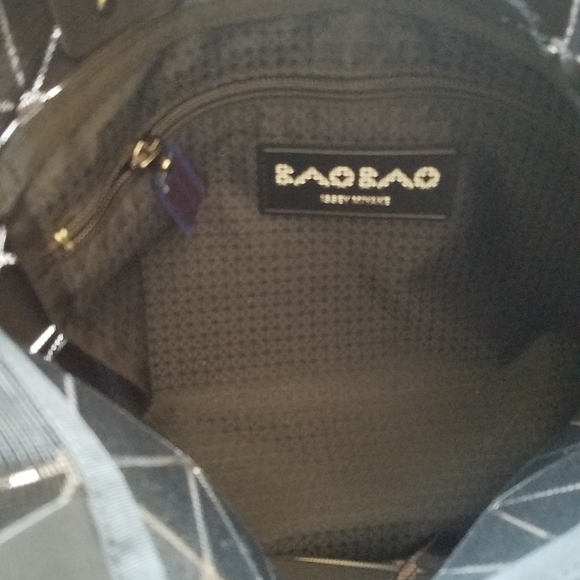 ISSEY MIYAKE BAO BAO Tote - Picture 6 of 8